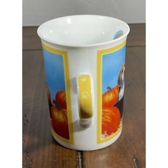 Beagle Dog Coffee Collector Mug Cup Pumpkin Play Danbury Mint 4 Inch - Picture 5 of 6